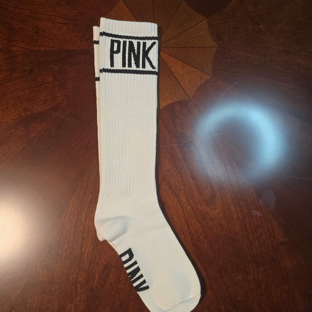 Victoria's Secret PINK White Crew Socks